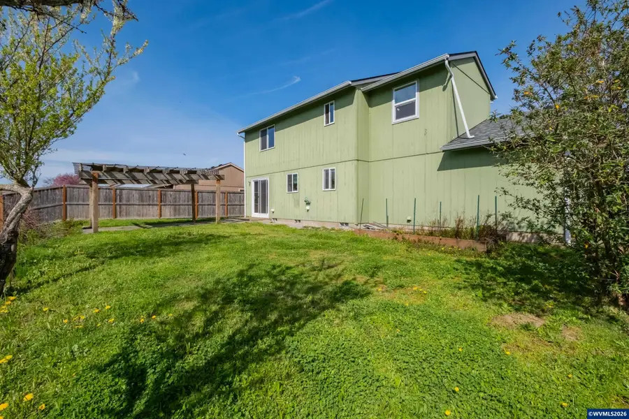 1298  Kees St, Lebanon, OR 97355 - #3