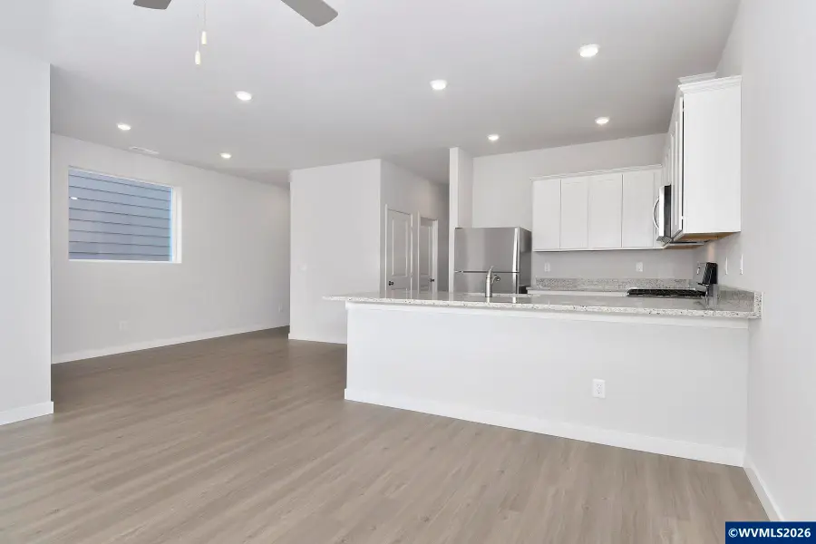 1191  Parkside Av, Woodburn, OR 97071 - #3