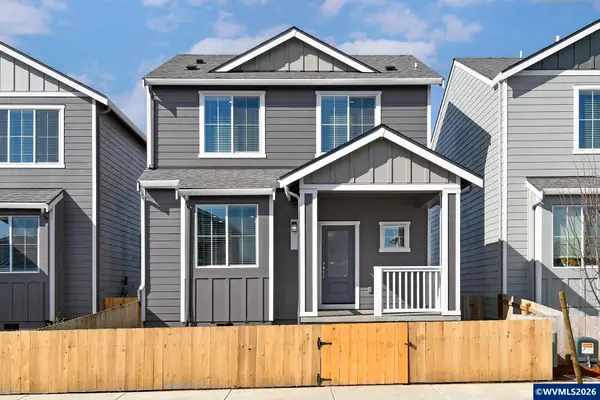 1161  Parkside Av, Woodburn, OR 97071