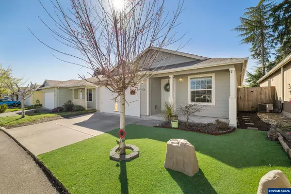 2572  Char Cir NW, Salem, OR 97304