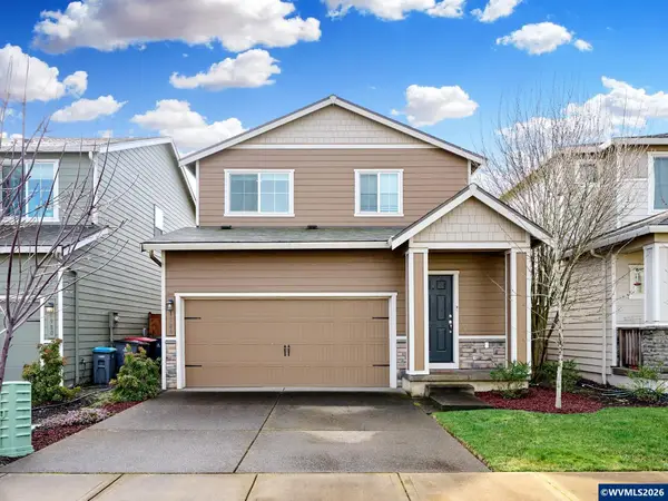 1986 NW 23rd St, McMinnville, OR 97128