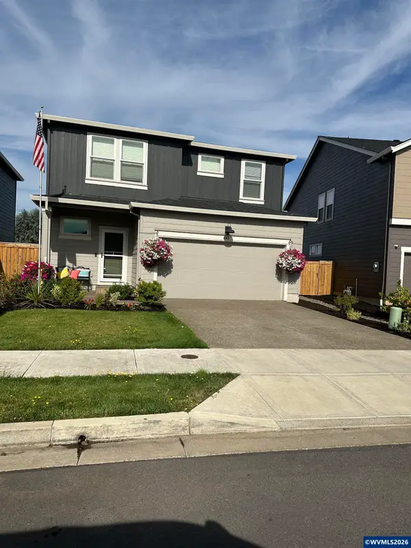 441  Himalaya St NE, Salem, OR 97301