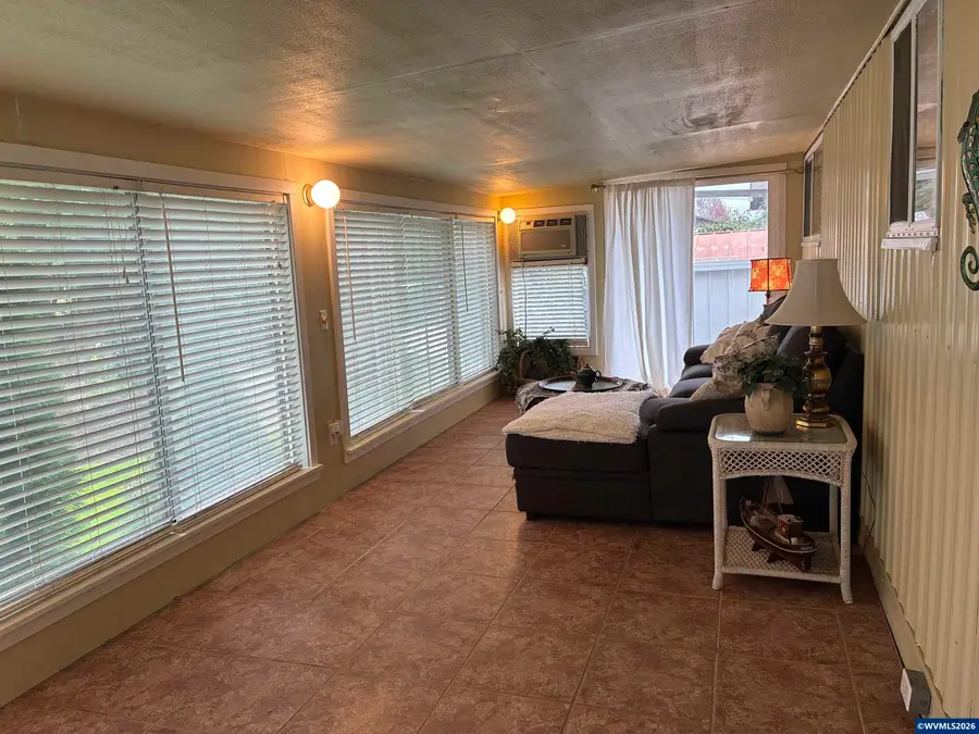 4915  Swegle (#15) Rd NE, Salem, OR 97301 - #3