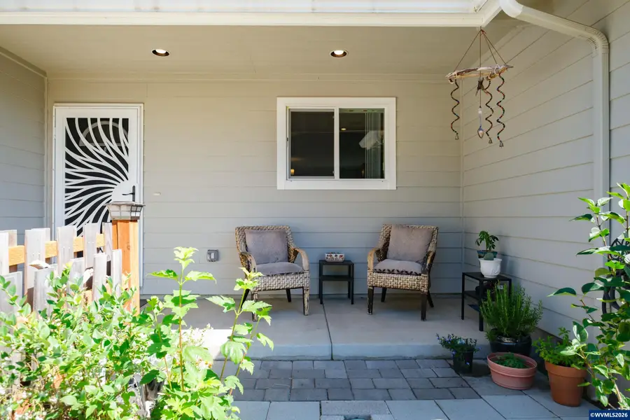 901 W Vine St, Lebanon, OR 97355 - #2