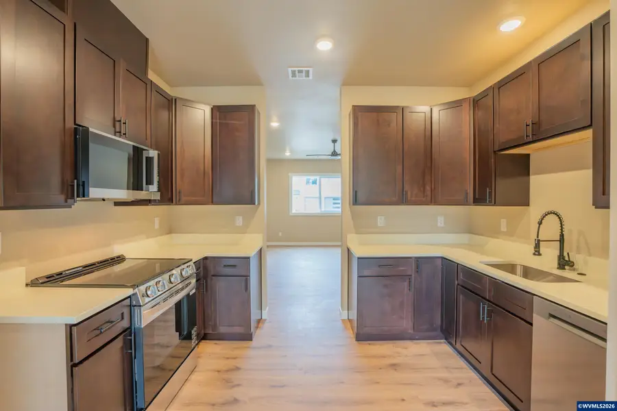 4527  Live Oak St, Sweet Home, OR 97386 - #3