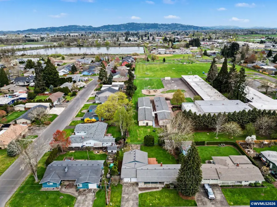 555  Sacre Ln N, Monmouth, OR 97361 - #2