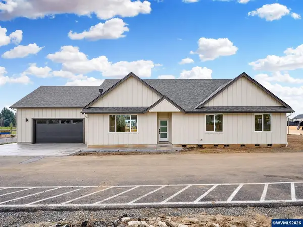 1281  Brown St, Woodburn, OR 97071