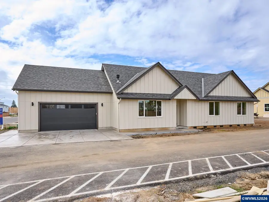 1281  Brown St, Woodburn, OR 97071 - #2