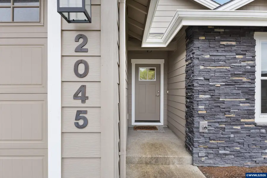 2045 SE Academy St, Dallas, OR 97338 - #2