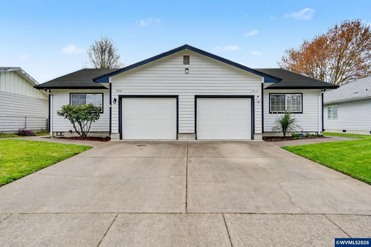 1916,1920 SE 16th Av, Albany, OR 97321 - #1