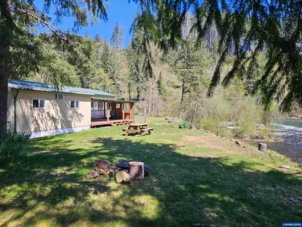 Lot 1  Shoreline Dr, Lyons, OR 97358