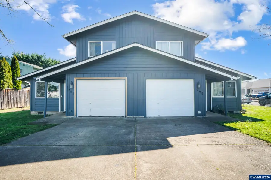 796 S R St, Cottage Grove, OR 97424 - #3