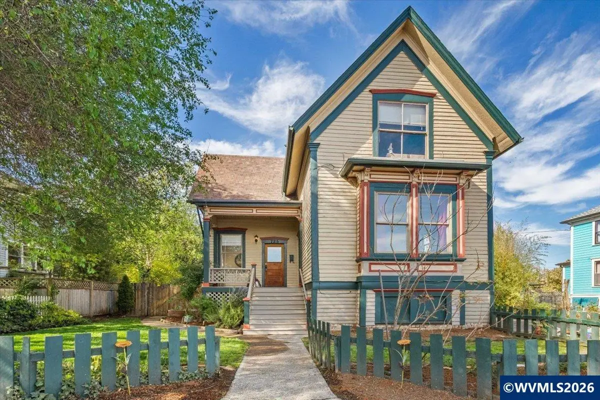 725  6th Av SW, Albany, OR 97321 - #1