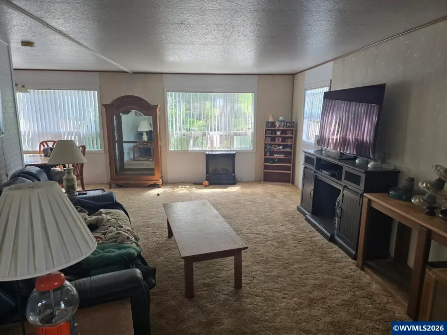 2065  National Ct SE, Salem, OR 97306 - #3
