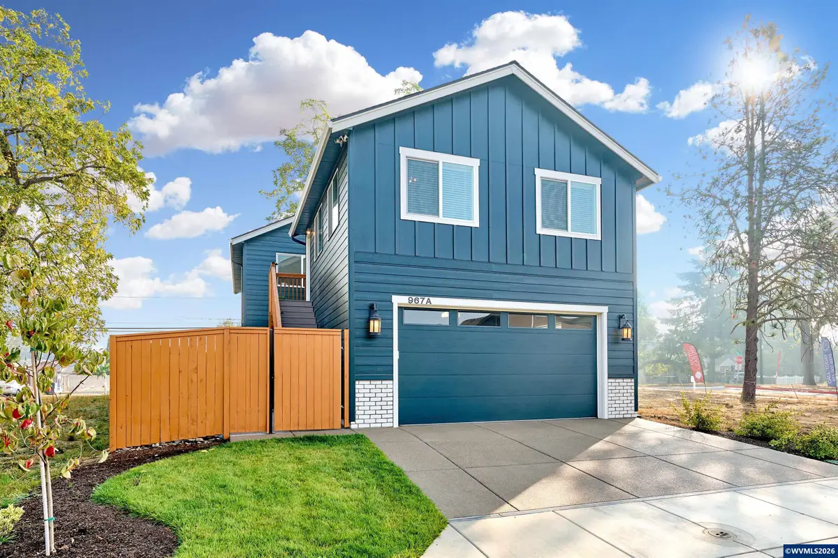 967  Park Av NE, Salem, OR 97301 - #1