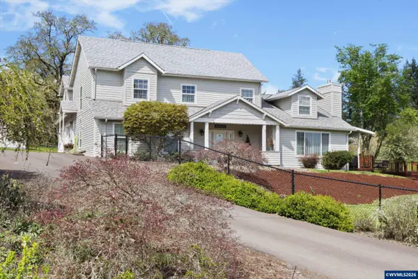 38725  Green Dr Dr, Lebanon, OR 97355