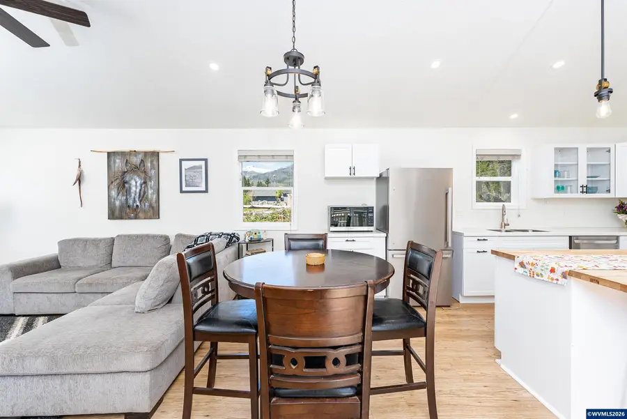 210 S Detroit Rd, Detroit, OR 97342 - #3