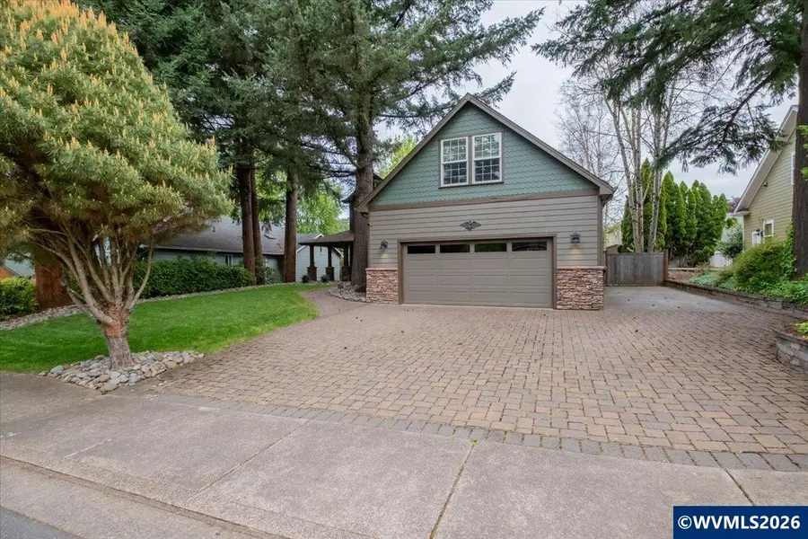 641 NW Ashley St, Dallas, OR 97338 - #2