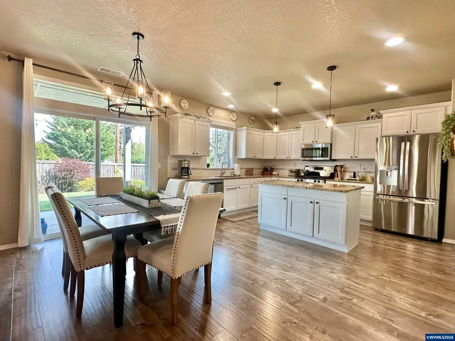 2737 NW Weather Stone St, Albany, OR 97321 - #2