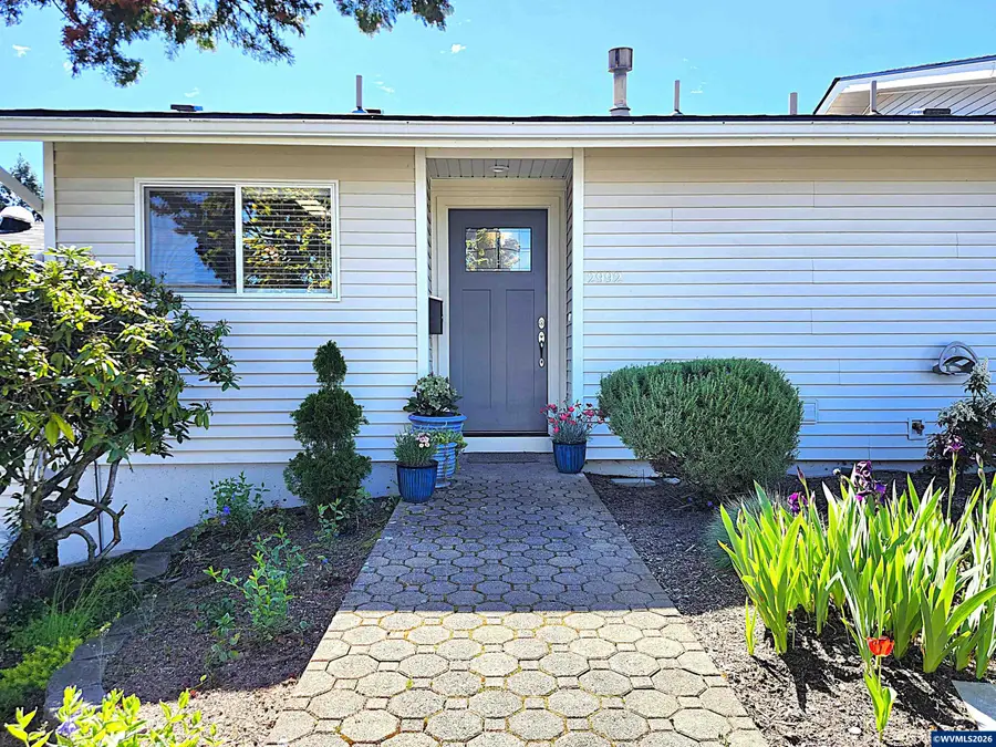 2992  Winslow Wy NW, Salem, OR 97304 - #2