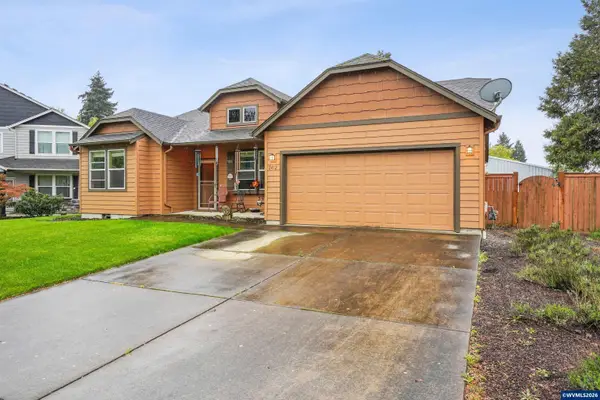 2412 NW White Oak Av, Albany, OR 97321