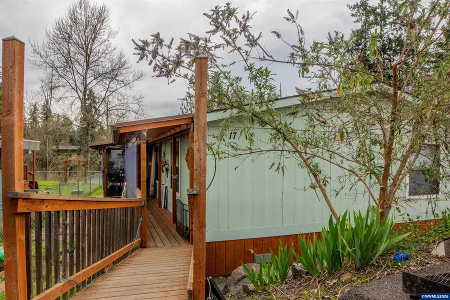 1530  Tamarack #17 St, Sweet Home, OR 97386 - #2