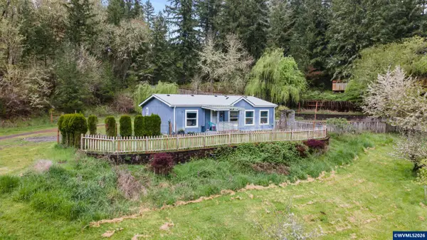 33150  Mount Pleasant Rd, Lebanon, OR 97355