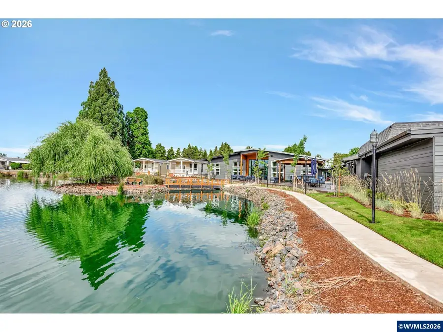 1800  Lakewood Ct, Eugene, OR 97402 - #3