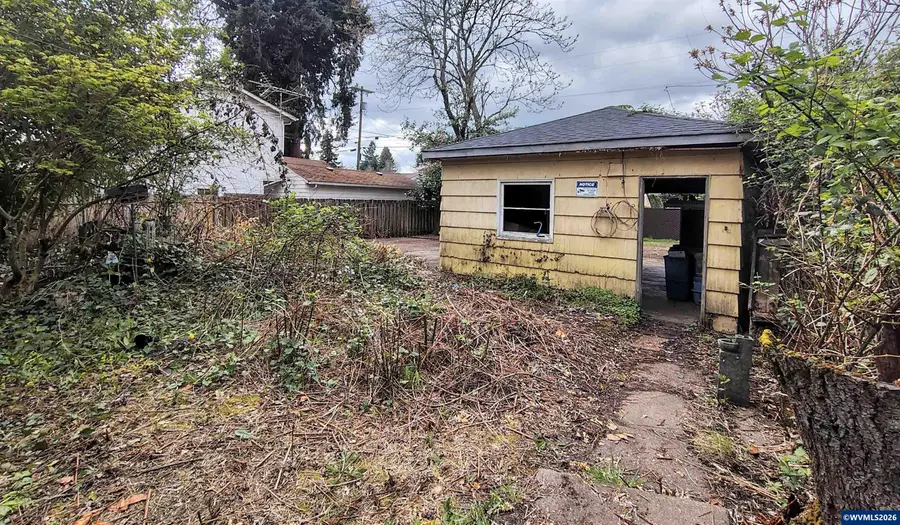 1665  20th St NE, Salem, OR 97301 - #3
