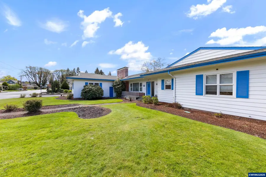 693 SW Hayter St, Dallas, OR 97338 - #2