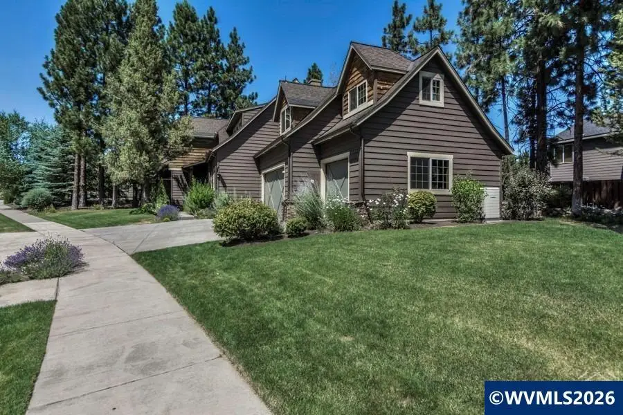 61212  Gorge View St, Bend, OR 97702 - #1