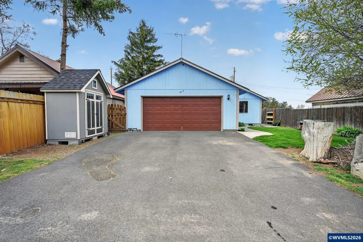 817  2nd Av, Culver, OR 97734 - #1