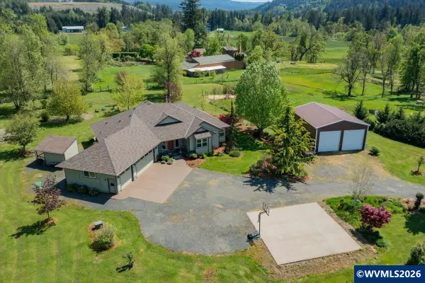6982  River Bend Dr NE, Silverton, OR 97381