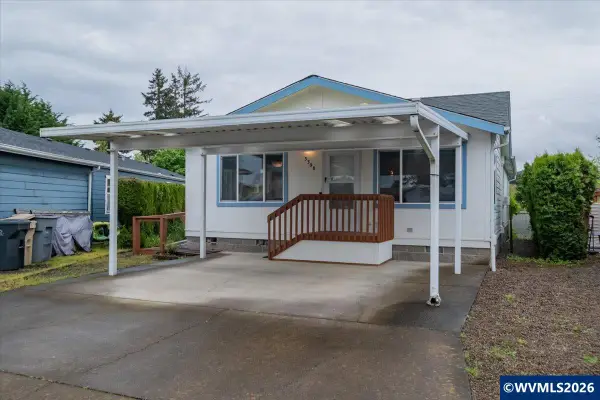 3398  Snow Peak Pl, Lebanon, OR 97355