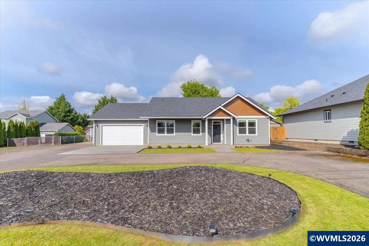 605 NW Orchard Dr, Dallas, OR 97338 - #1