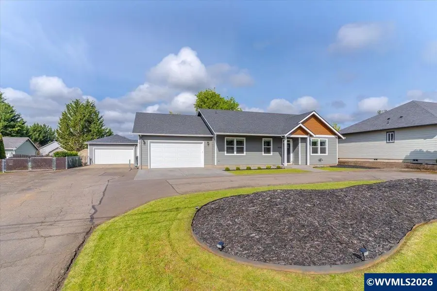 605 NW Orchard Dr, Dallas, OR 97338 - #2