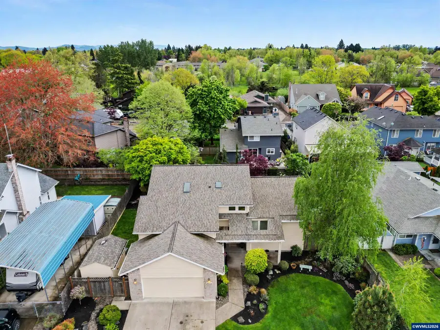 2072  22nd Av SE, Albany, OR 97322 - #2