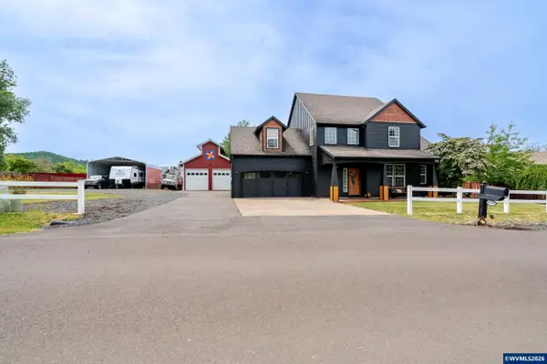 1140  46th Av, Sweet Home, OR 97386
