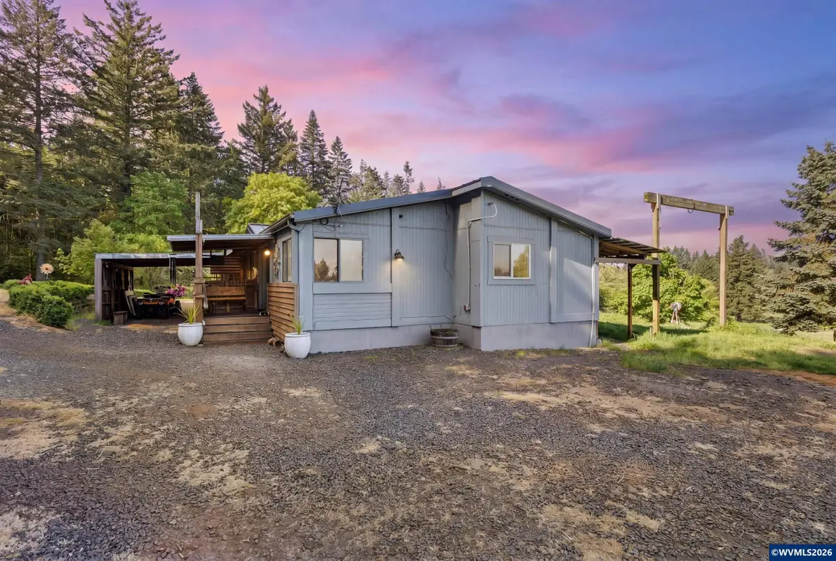 3543  Crooked Finger Rd NE, Scotts Mills, OR 97375 - #1