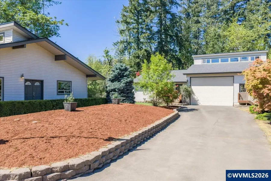 604 W Central Av, Gates, OR 97346 - #2
