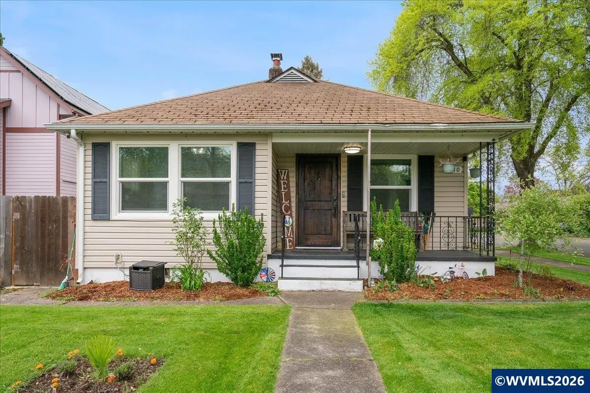 2410  Laurel Av NE, Salem, OR 97301 - #1
