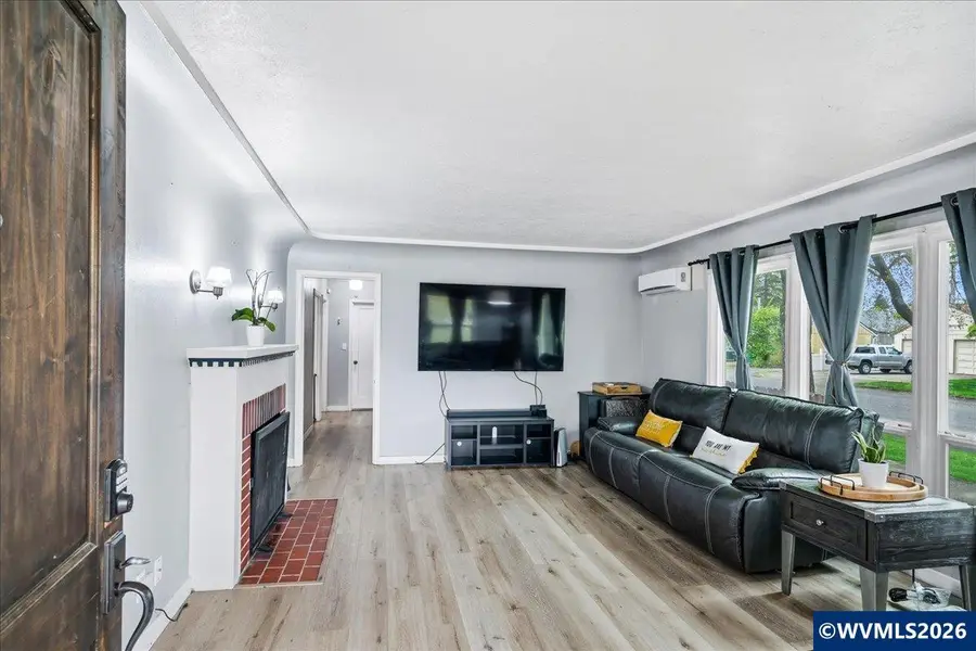 2410  Laurel Av NE, Salem, OR 97301 - #2