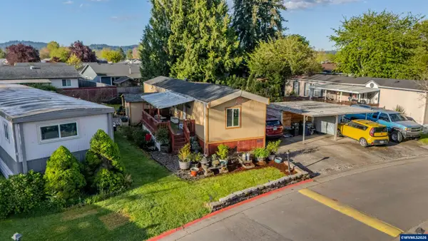 4900  Royal Av, Eugene, OR 97402
