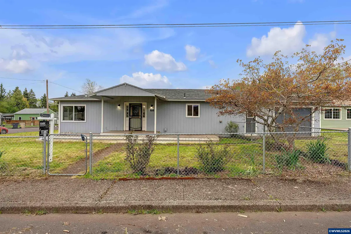 373 SW Church St, Dallas, OR 97338 - #1