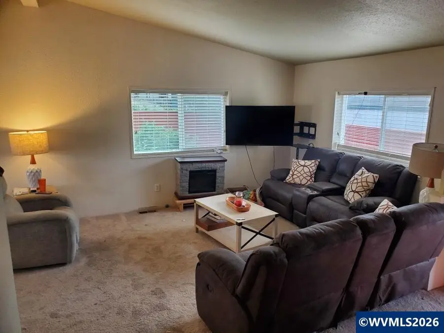 205  Boone #62 Rd SE, Salem, OR 97306 - #3