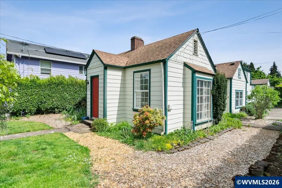 119  Wesley (605 Miller) St, Silverton, OR 97381 - #2