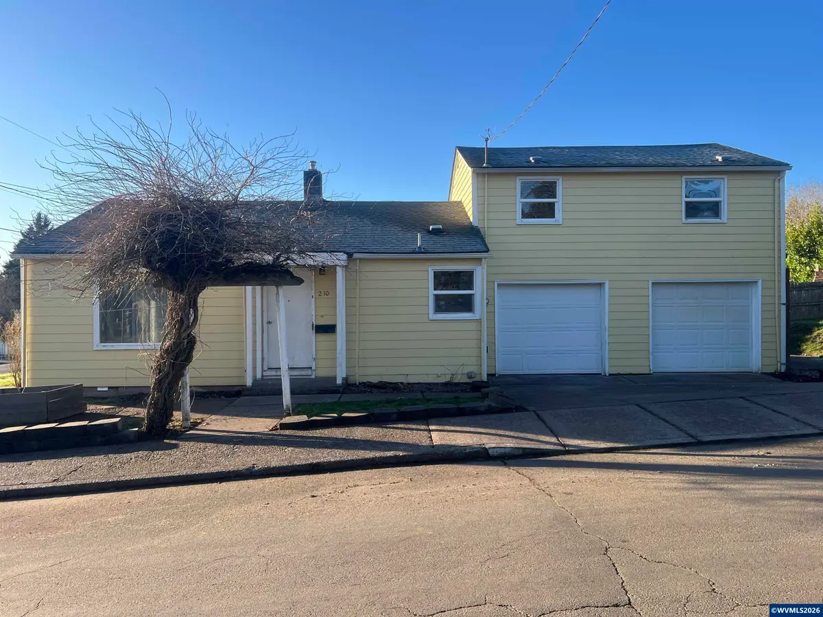 210  Hoyt St S, Salem, OR 97302 - #1