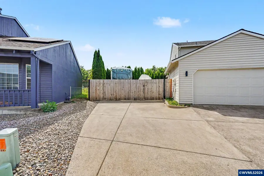 939  Sagrada Cir N, Keizer, OR 97303 - #3