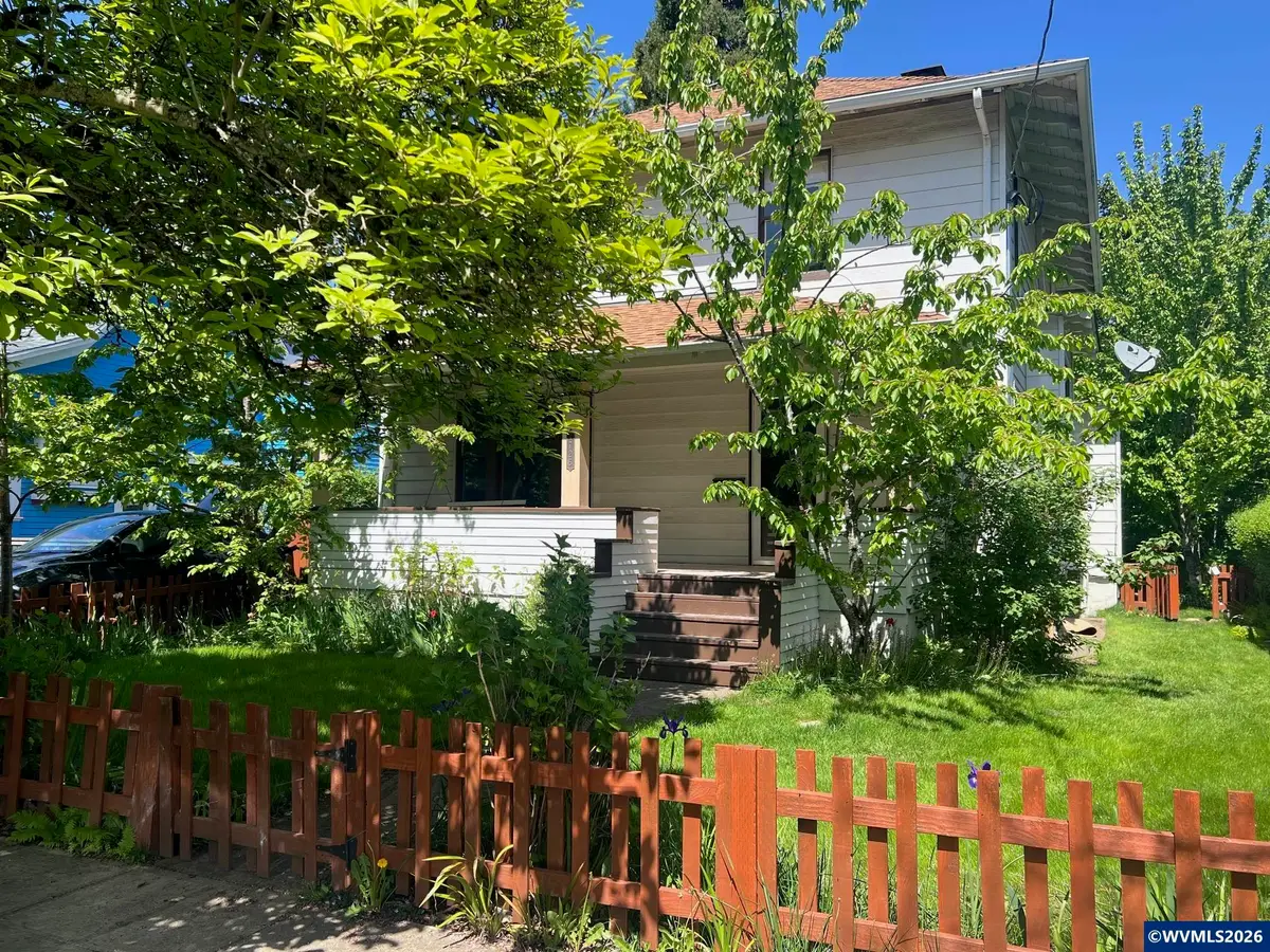 1725  Court St NE, Salem, OR 97301 - #1