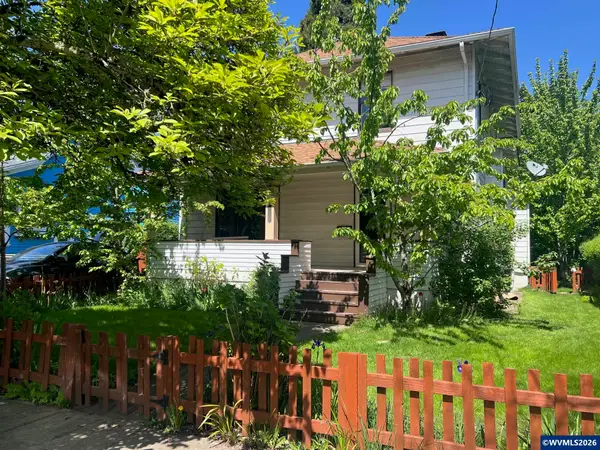 1725  Court St NE, Salem, OR 97301